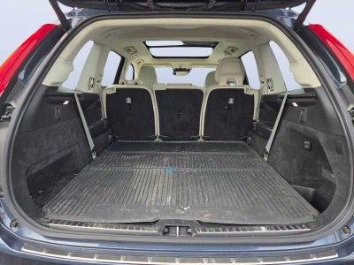 2022 Volvo XC90 Inscription