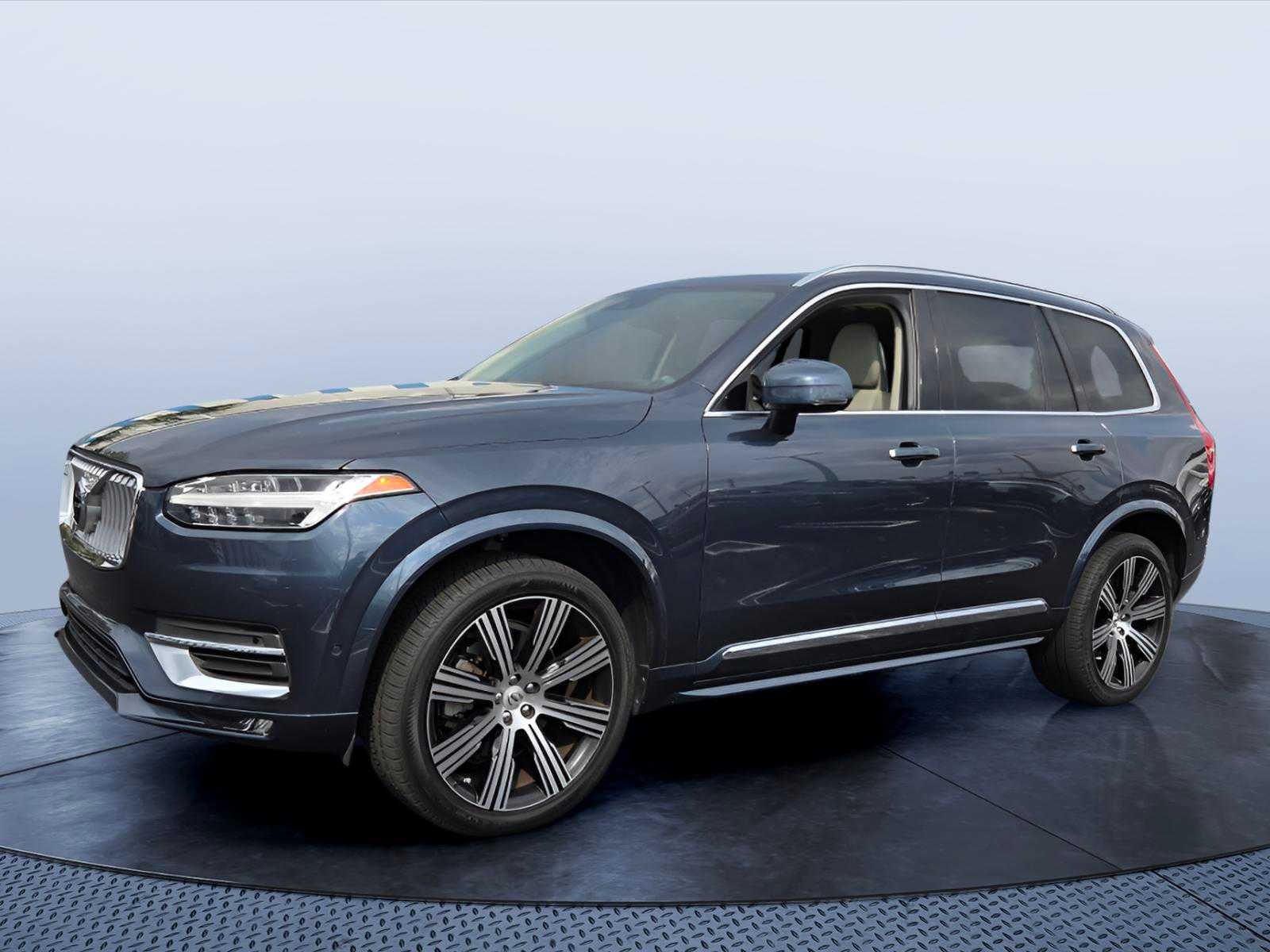 2022 Volvo XC90 Inscription
