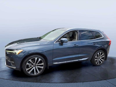 2023 Volvo XC60 Ultimate Bright Theme