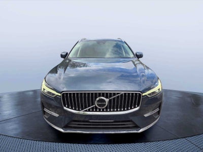 2023 Volvo XC60 Ultimate Bright Theme